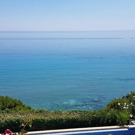 Holiday home Sealine